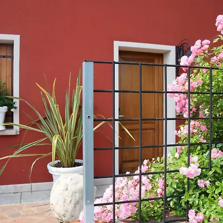 Romantica Le Fate Con Vista Sulle Montagne Vicino A Bassano Del Grappa アパート